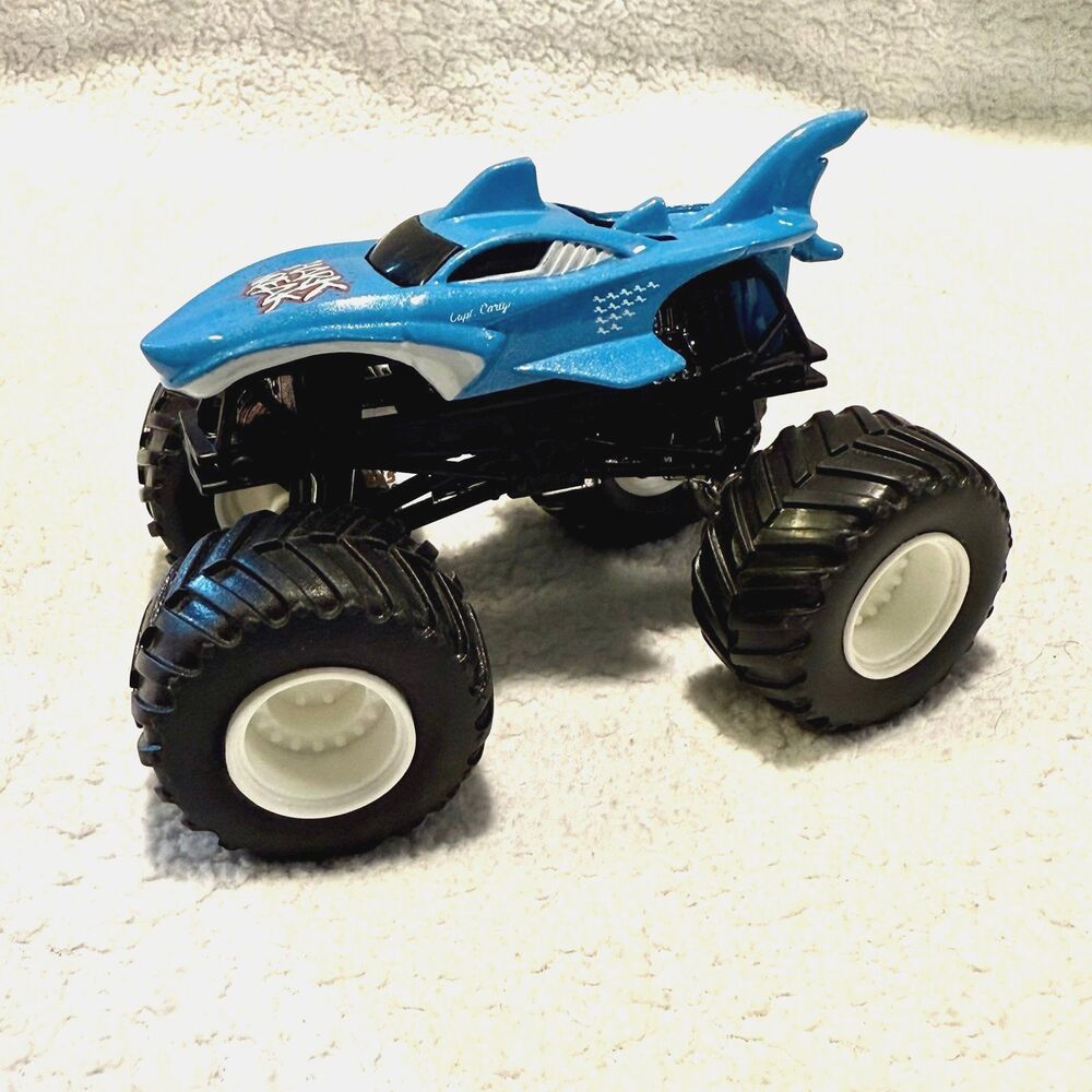 Hot Wheels Monster Jam 2014 Shark Wreak 1:64 Scale Diecast Loose Used Good